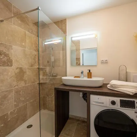Daire Charming Studio In *